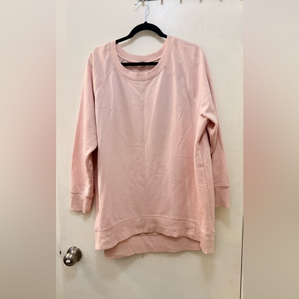 Old Navy Women's Pink Crew Neck Sweater